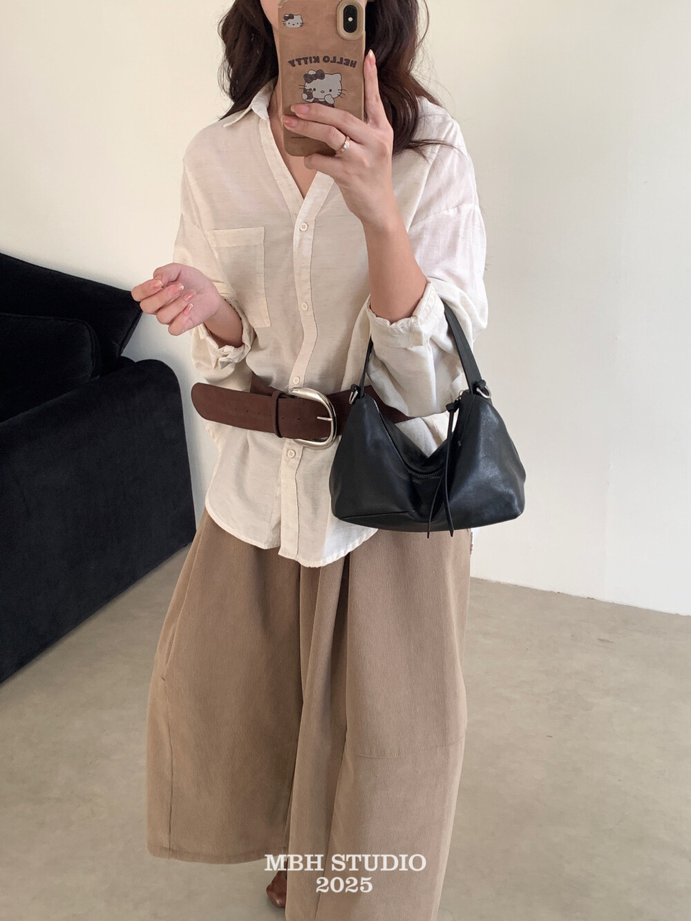 MBH Vegetable-Tanned Sheepskin Geometric Soft Leather Solid Minimalist Versatile Handbag - Image 4