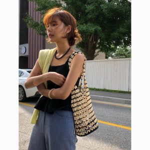 Handmade Beaded Large Capacity Shoulder Bag Vintage Beige Bucket Bag Woven Bag