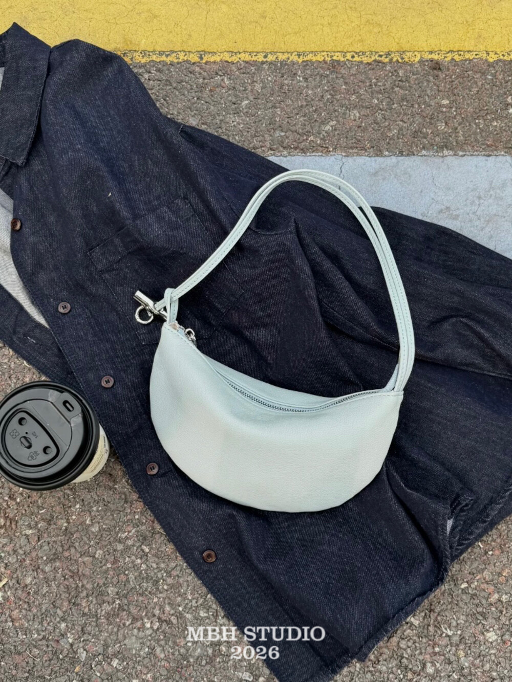 MBH Minimalist Relaxed Crescent Top Layer Cowhide Candy Color Versatile Shoulder Bag - Image 3